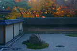 龍安寺 石庭と紅葉