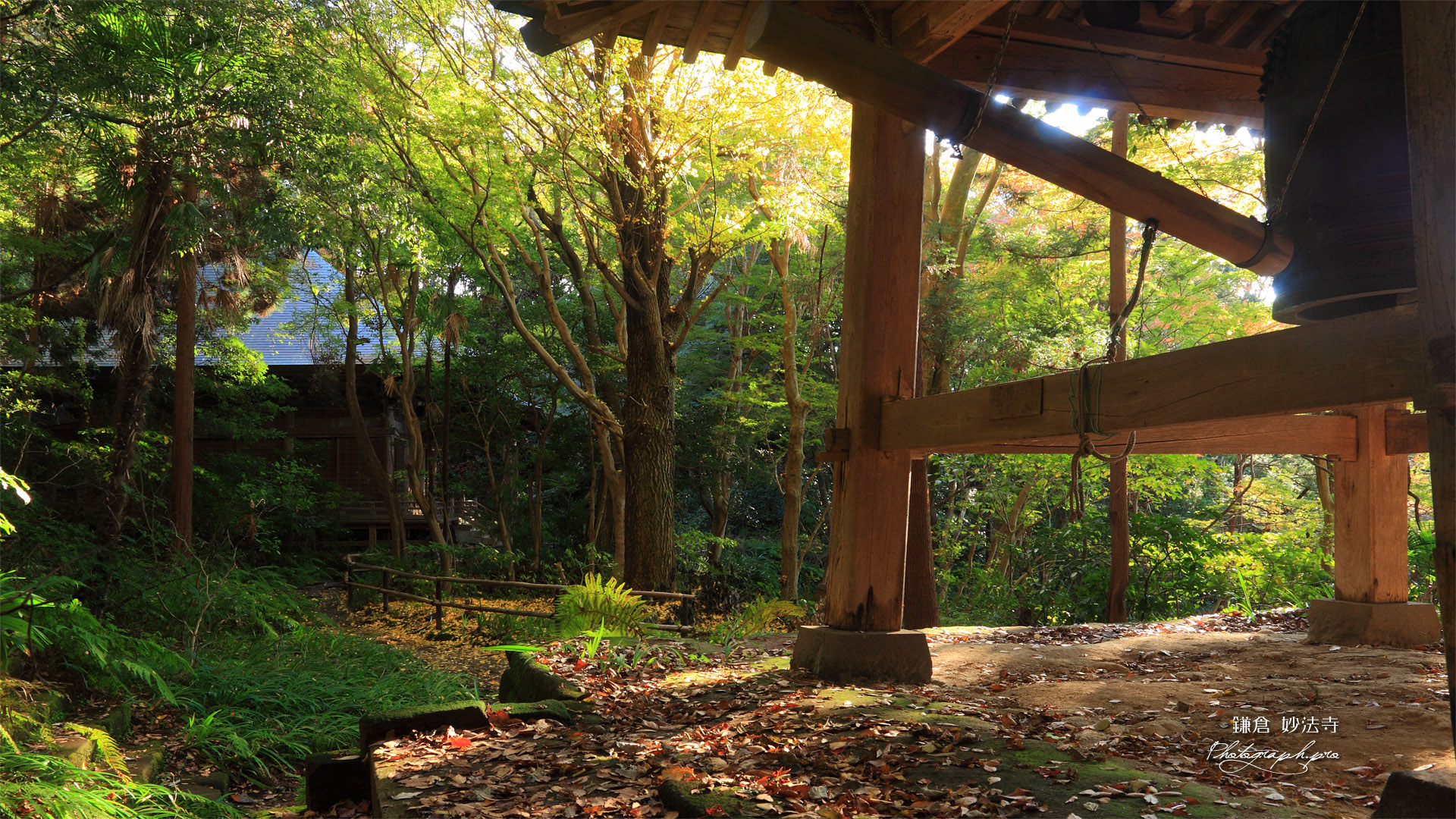 鎌倉妙法寺 鐘楼と法華堂