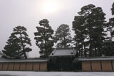 雪降る大宮御所
