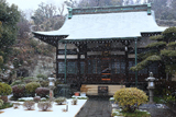 佛行寺 雪降る本堂