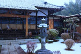 鎌倉圓久寺 雪降る本堂