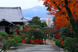 建勲神社 紅葉と貴賓館