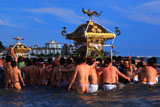 材木座 海上神輿渡御