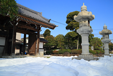 薬王寺